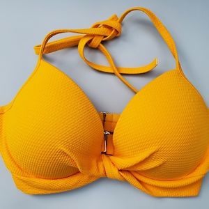 Shade & Shore light lift twist front bikini top